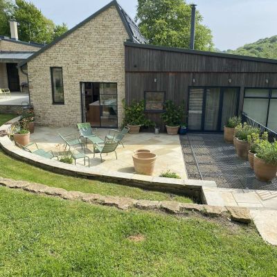 Patio and terrace construction in Sheepscombe with natural stone landscaping by Davenports
